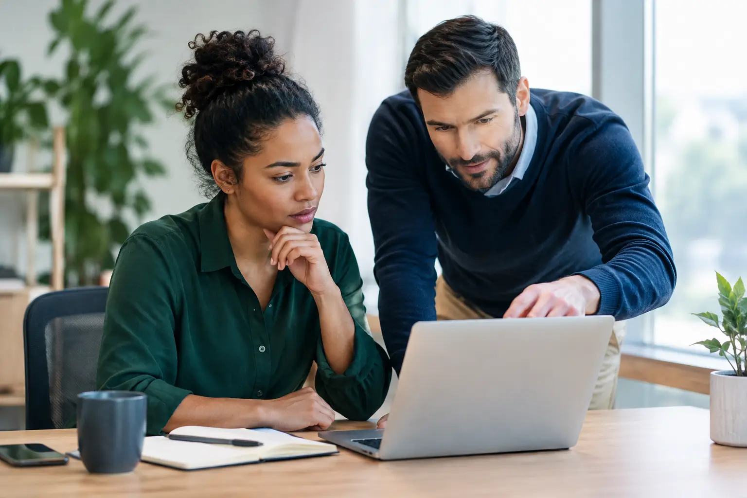 When Should Managers Intervene Early at Work?